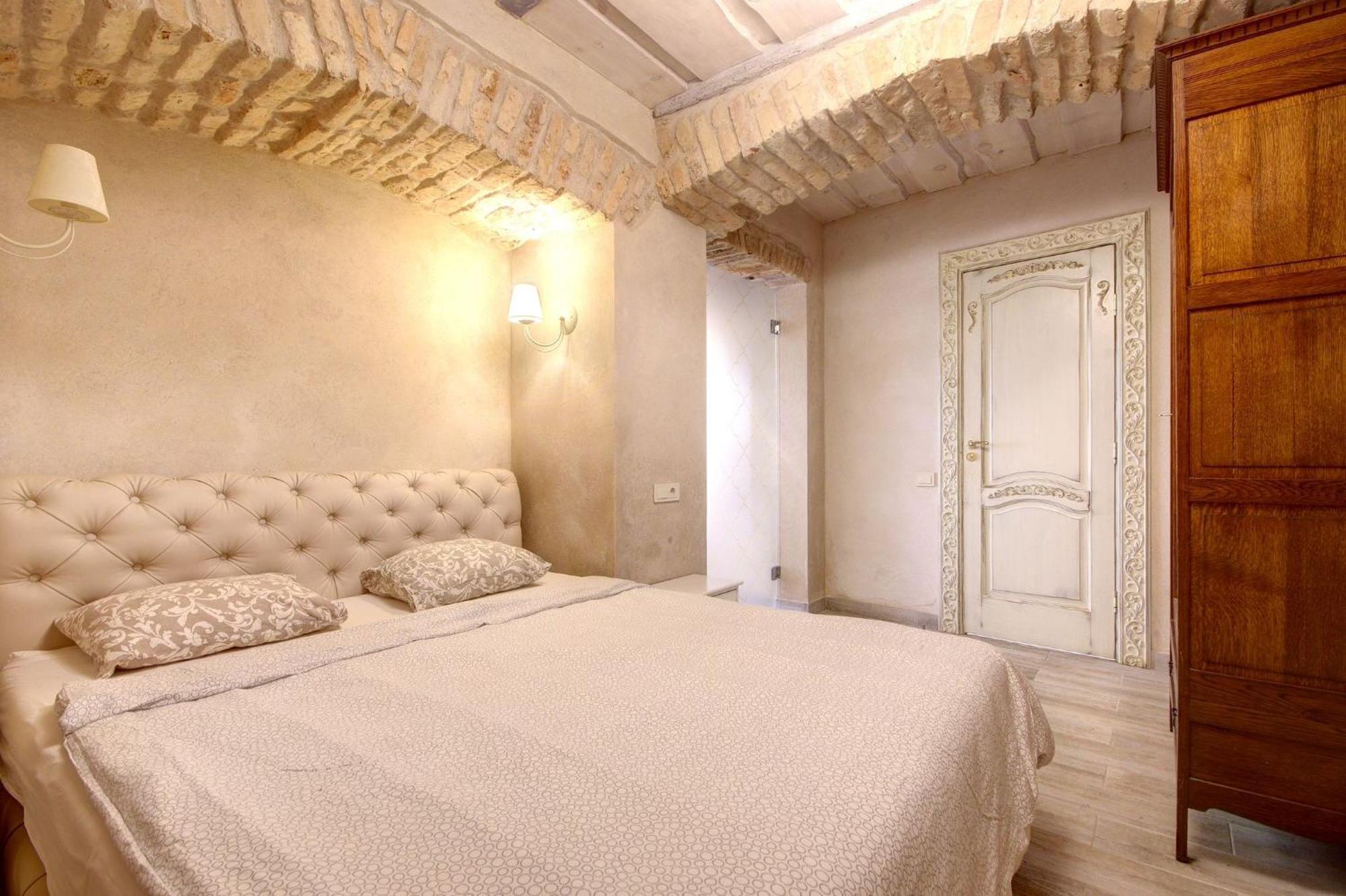 Historical Apartments X Free Parking Self Check In 24X7 By H&H VNO Extérieur photo