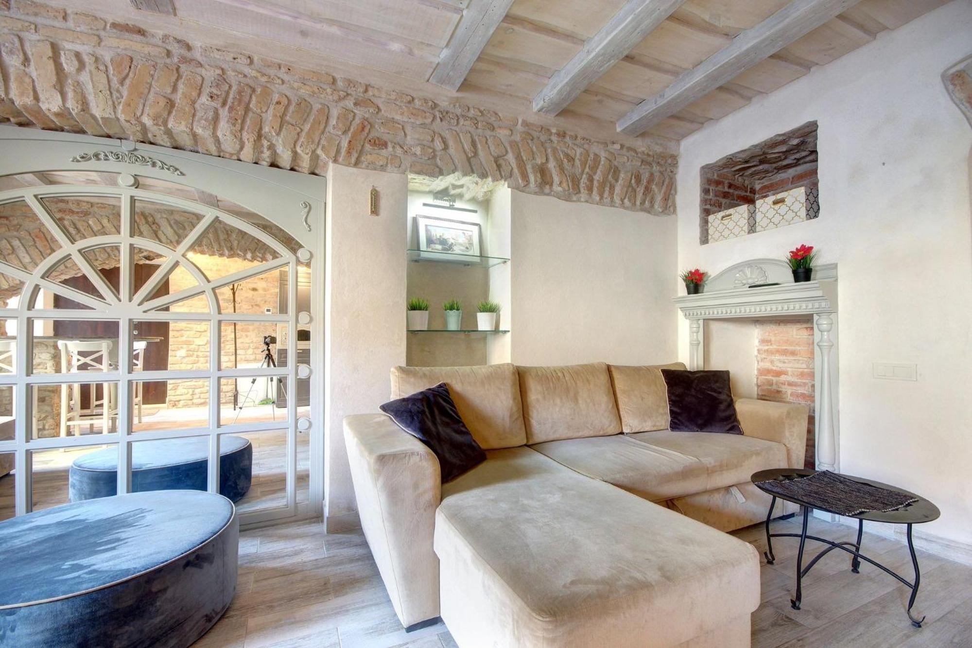 Historical Apartments X Free Parking Self Check In 24X7 By H&H VNO Extérieur photo